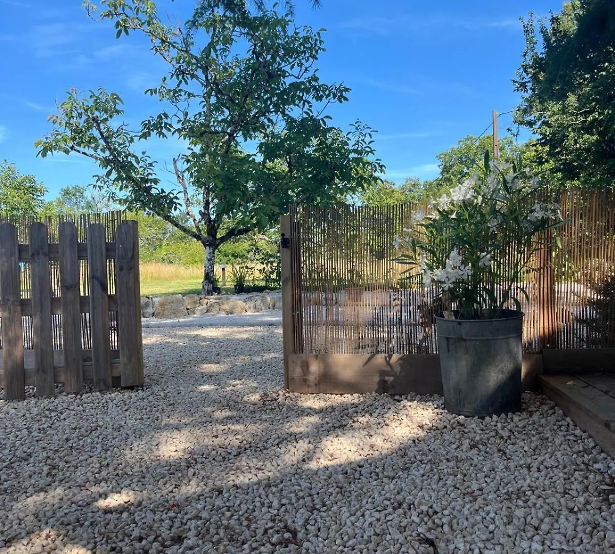 הוילה Lacapelle-Cabanac Rusty Shears46 Eclectic Couples Escape, Hot Tub & Cahors Vineyards